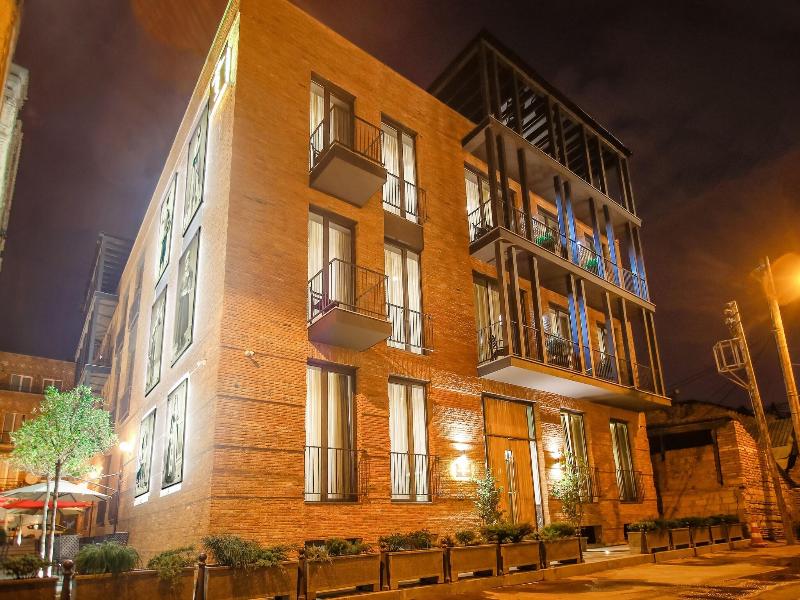 Hotel Tuta image