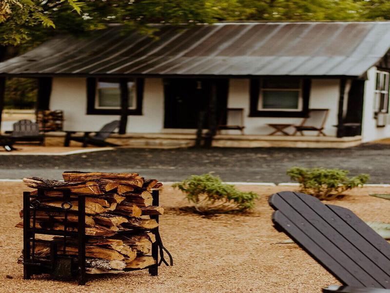 The Vaquero Motel