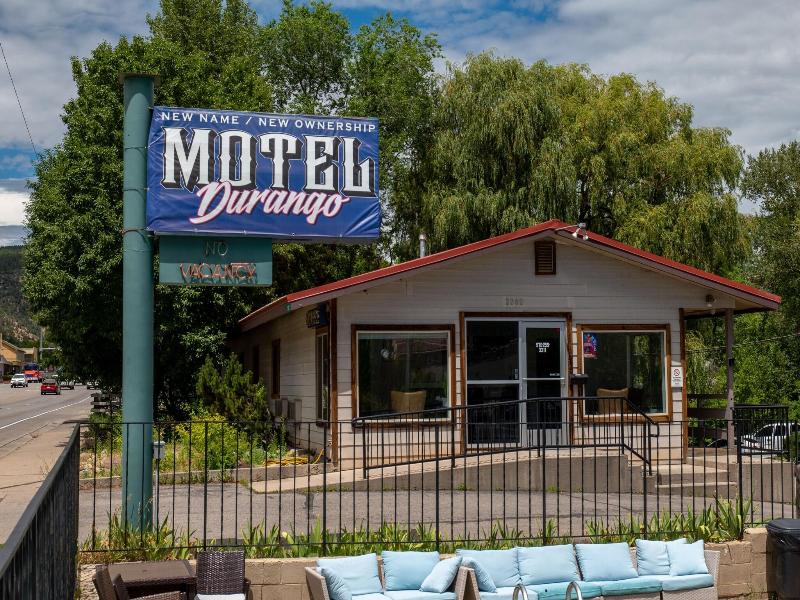 The Junction Hotel And Hostel