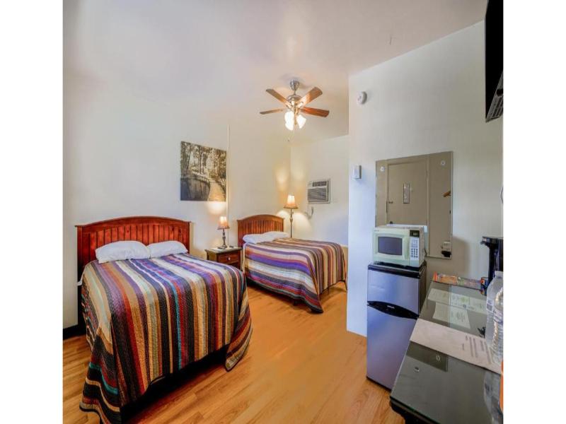 Cadiz Motel by OYO on route 250 image