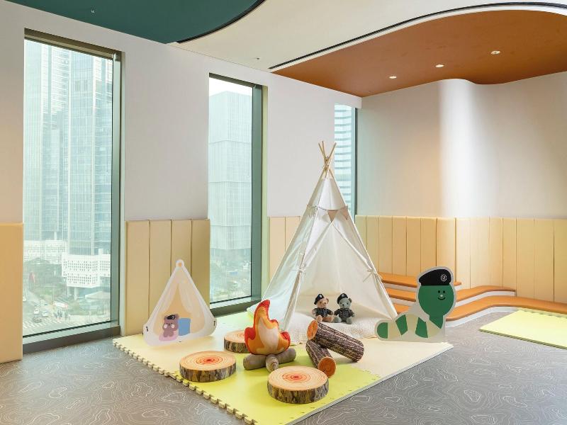 Nine Tree Premier Rokaus Hotel Seoul Yongsan image