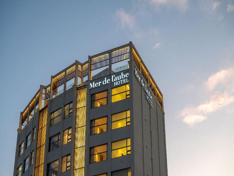 Mer De Laube Hotel image