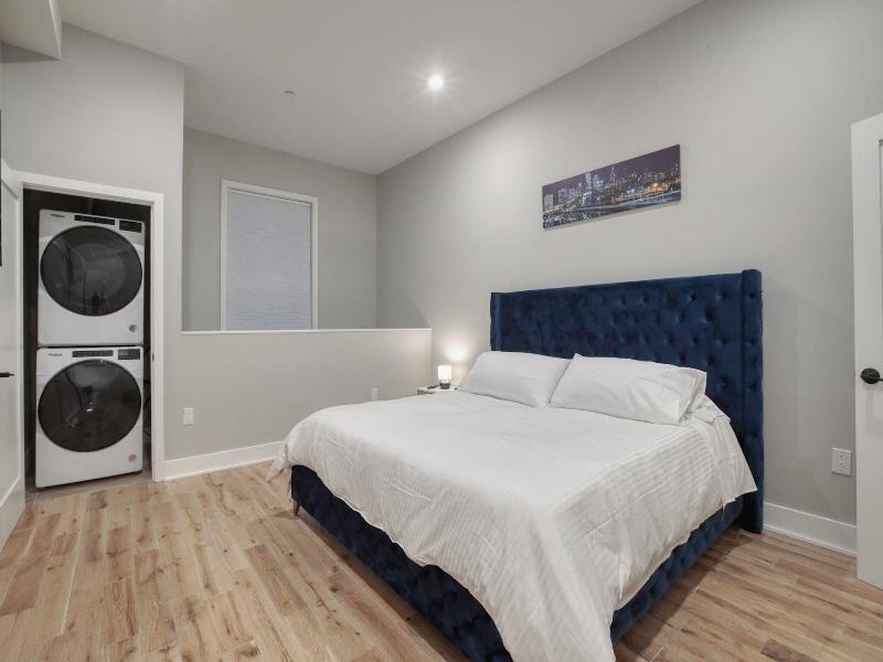 One Sky Loft image