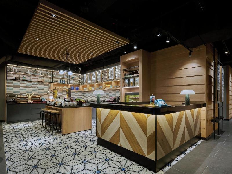 Moxy Kuala Lumpur Chinatown image