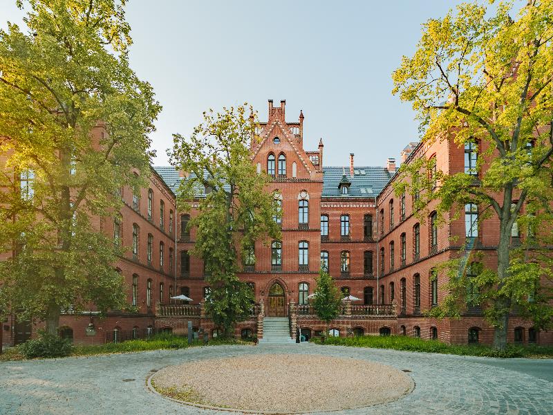 Arche Klasztor Wroclaw image