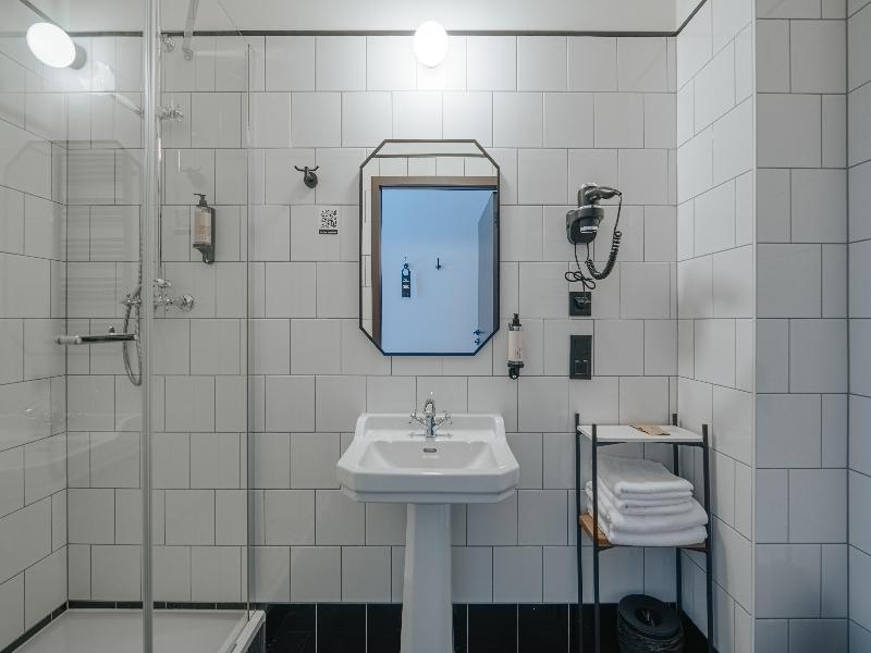 Arche Klasztor Wroclaw image