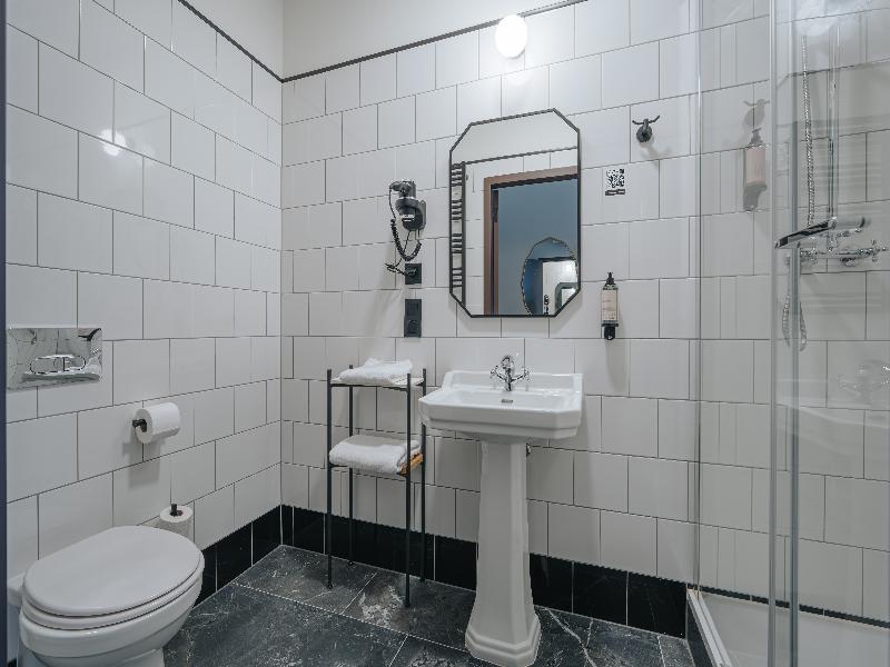 Arche Klasztor Wroclaw image
