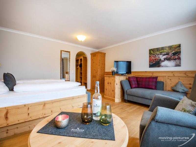 Hotel Natur Landhaus Krone image