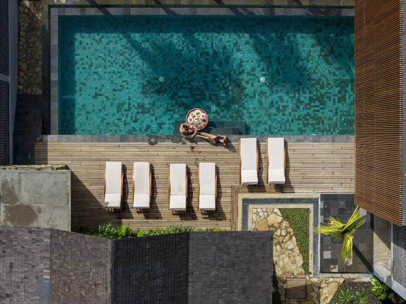 Unagi Wooden Villa By Emana image