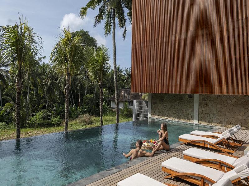 Unagi Wooden Villa By Emana image