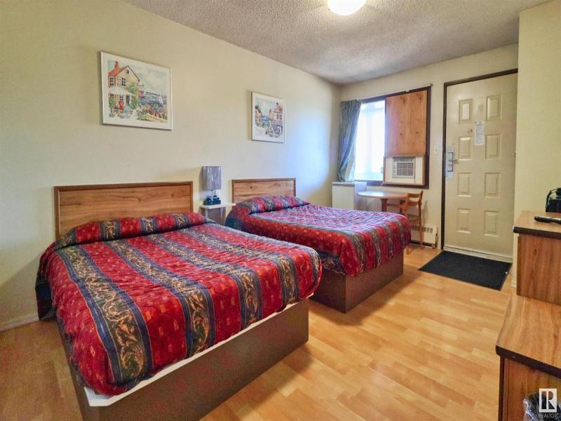 Kings Court Motel