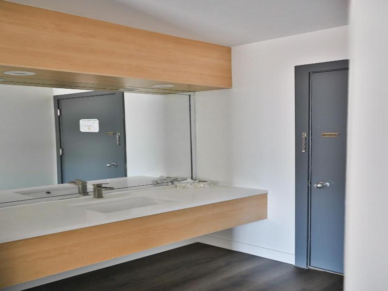 Travelodge by Wyndham Mascouche