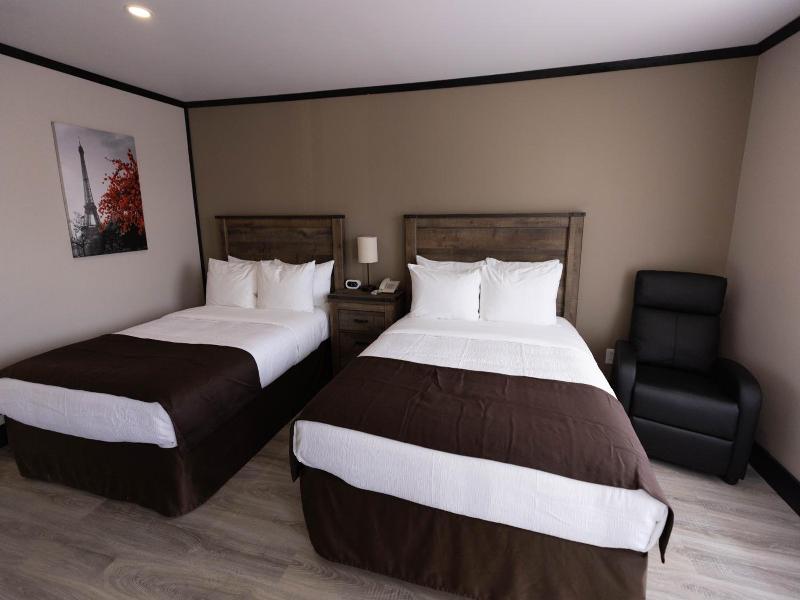 Motel 7 Inn Suites