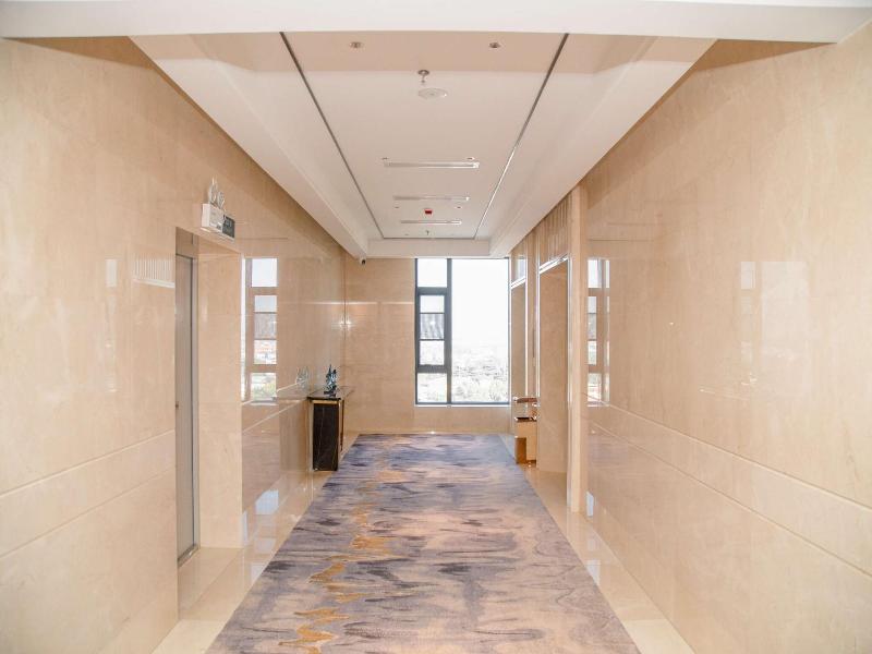 Lc International Hotel image