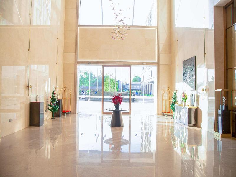 Lc International Hotel image