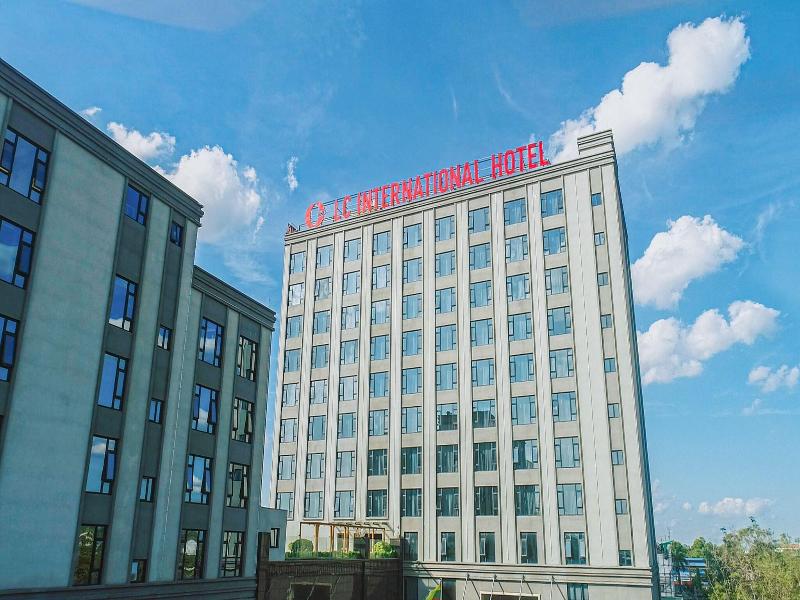 Lc International Hotel image