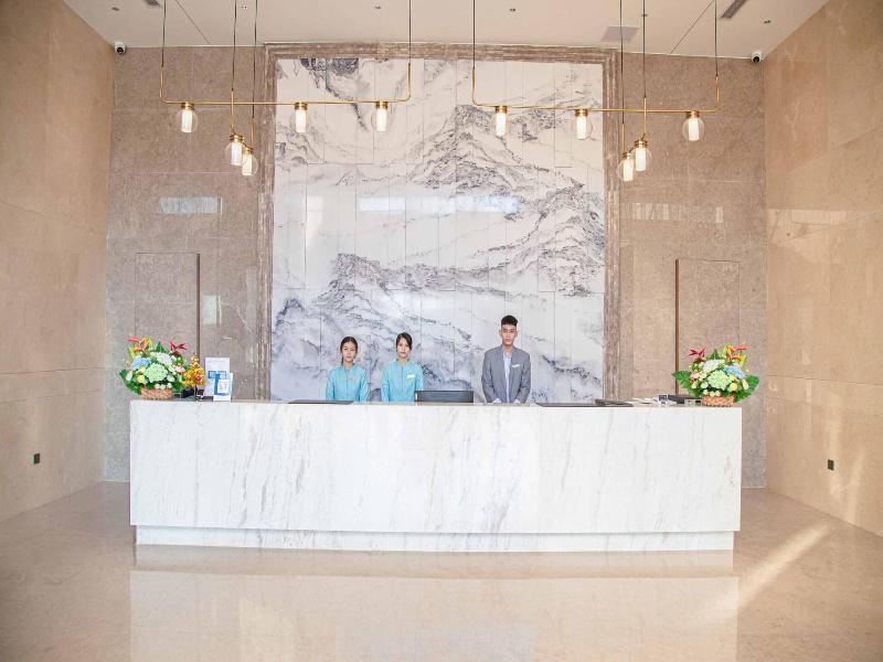 Lc International Hotel image