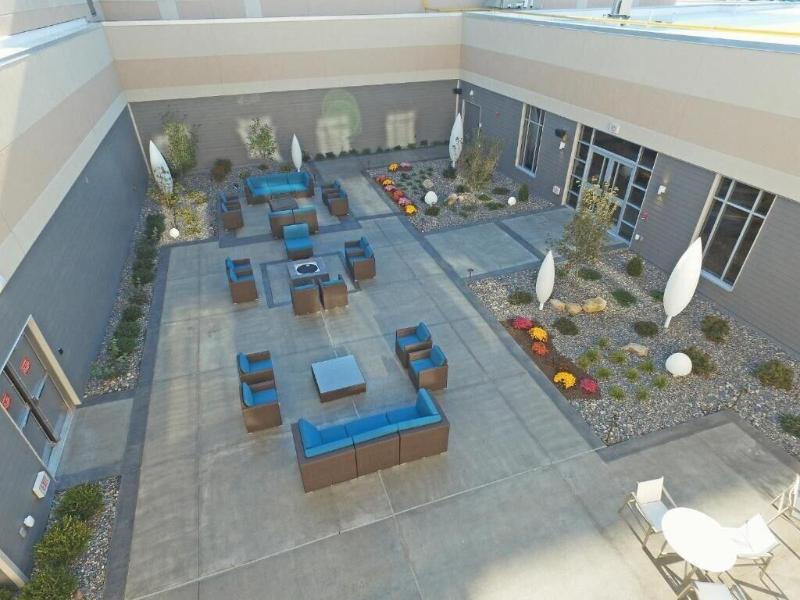 Bally S Twin River Lincoln Casino Hotel image