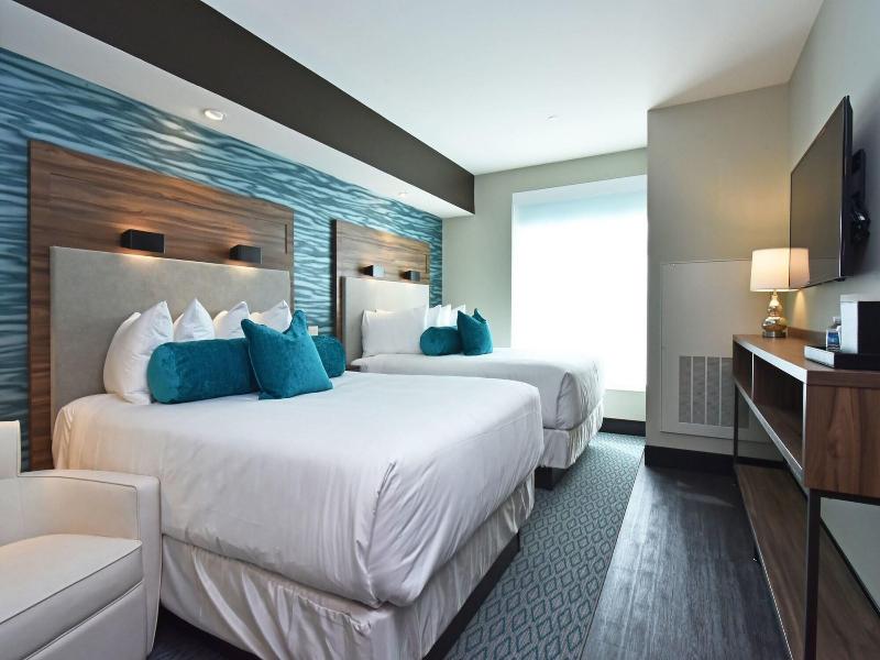 Bally S Twin River Lincoln Casino Hotel image