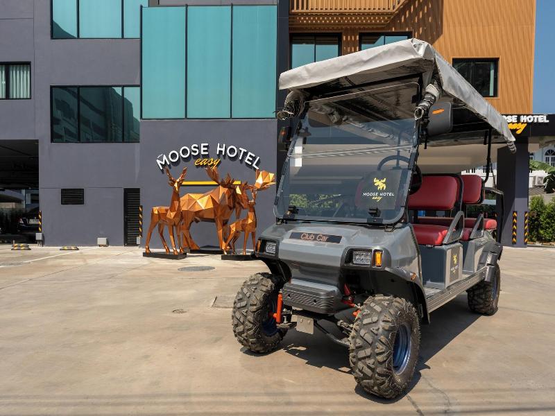 Moose Easy Hotel image