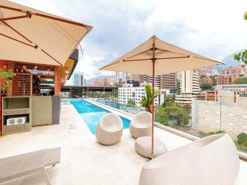 Landmark Hotel image