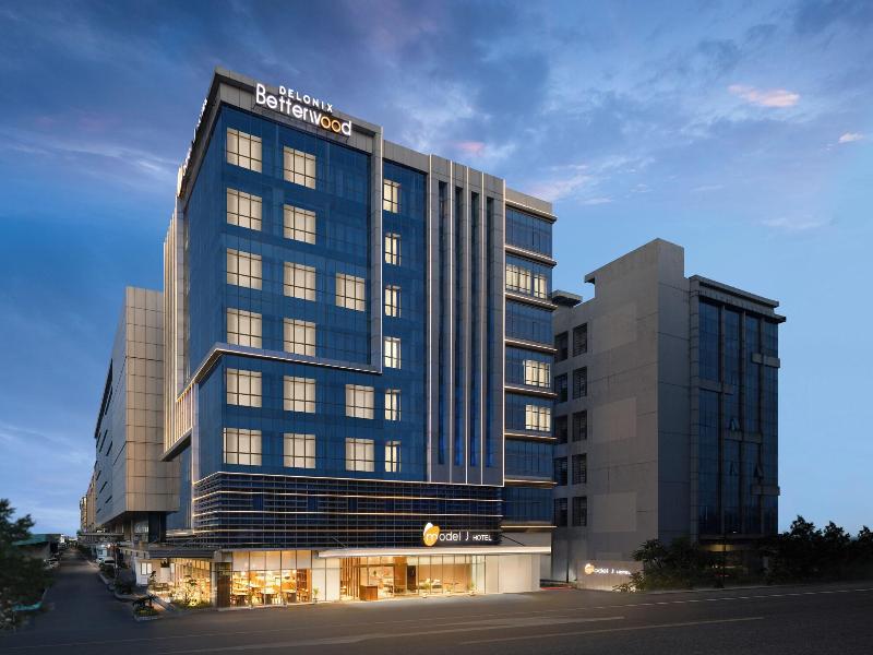 Model J Hotel Jakarta Soekarno Hatta Airport image