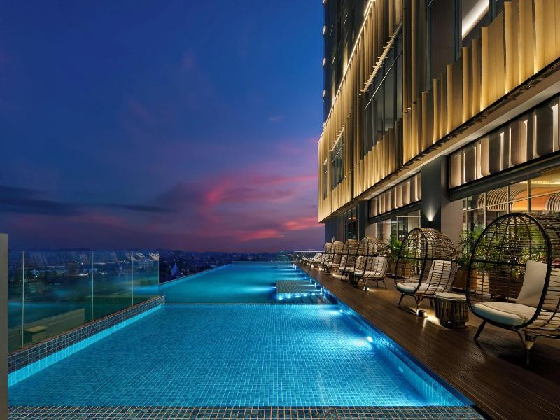 Artotel Living World Kota Wisata image