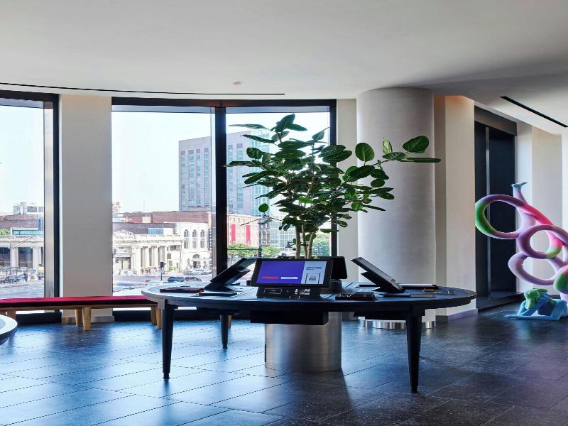 Citizenm Boston Back Bay image