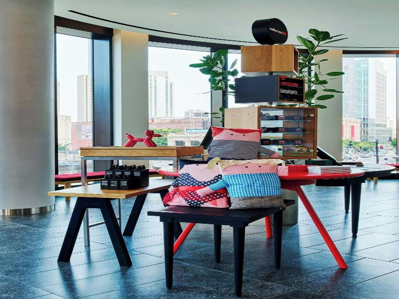 Citizenm Boston Back Bay image