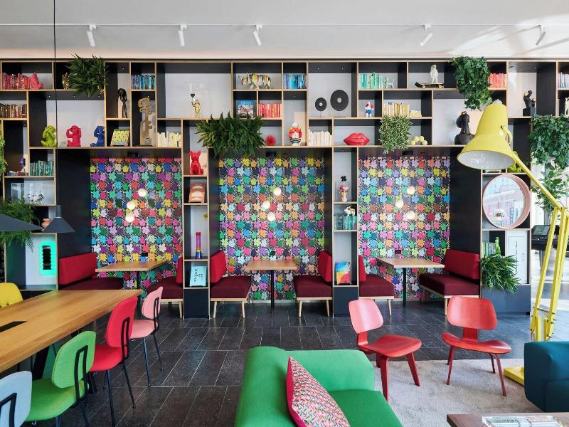 Citizenm Boston Back Bay image