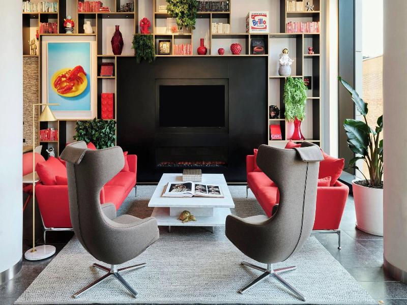 Citizenm Boston Back Bay image