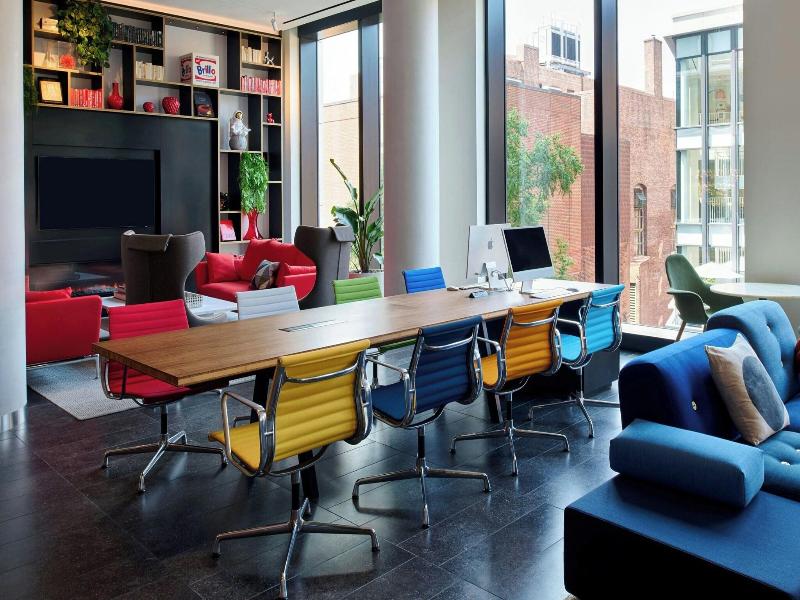 Citizenm Boston Back Bay image