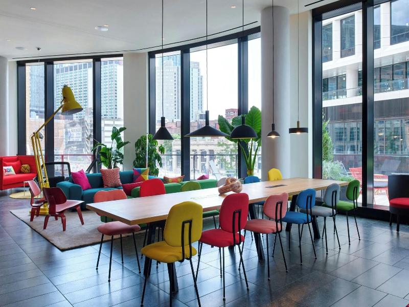 Citizenm Boston Back Bay image