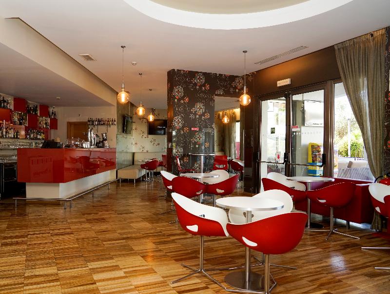 Alfagar II Aparthotel