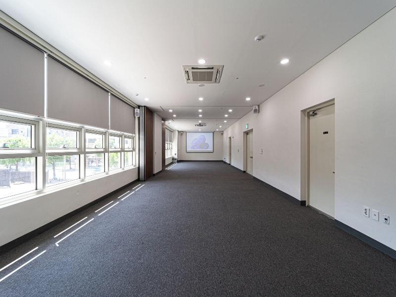 Bella Stay Hotel image