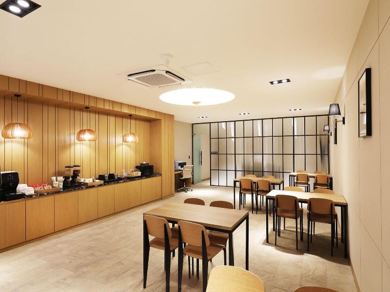Mari Hotel Chungju