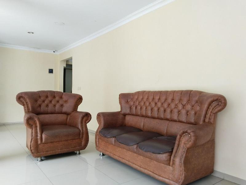 Metro Hotel Bekasi By Cocotel image