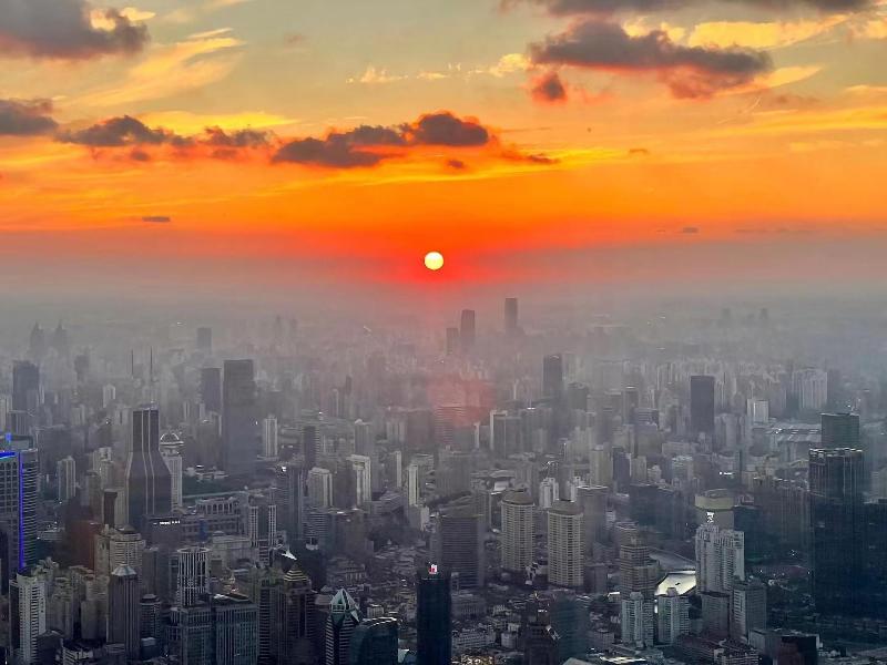 J Hotel Shanghai Tower image