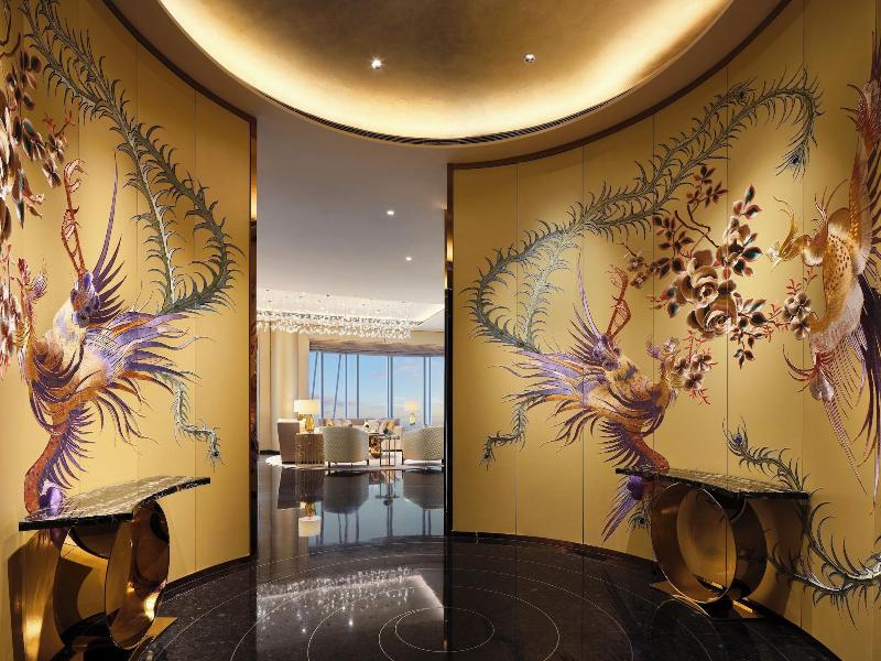 J Hotel Shanghai Tower image