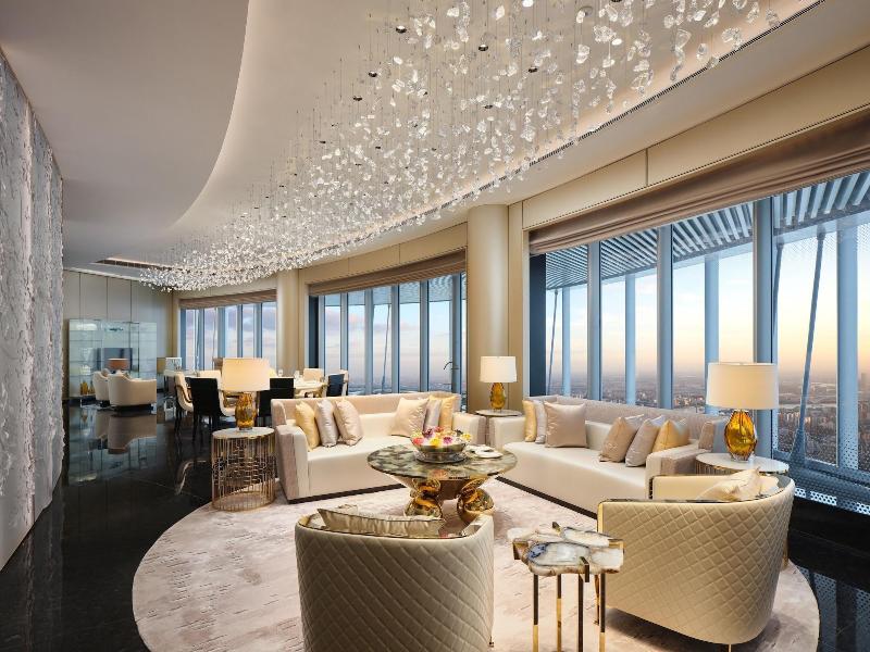 J Hotel Shanghai Tower image