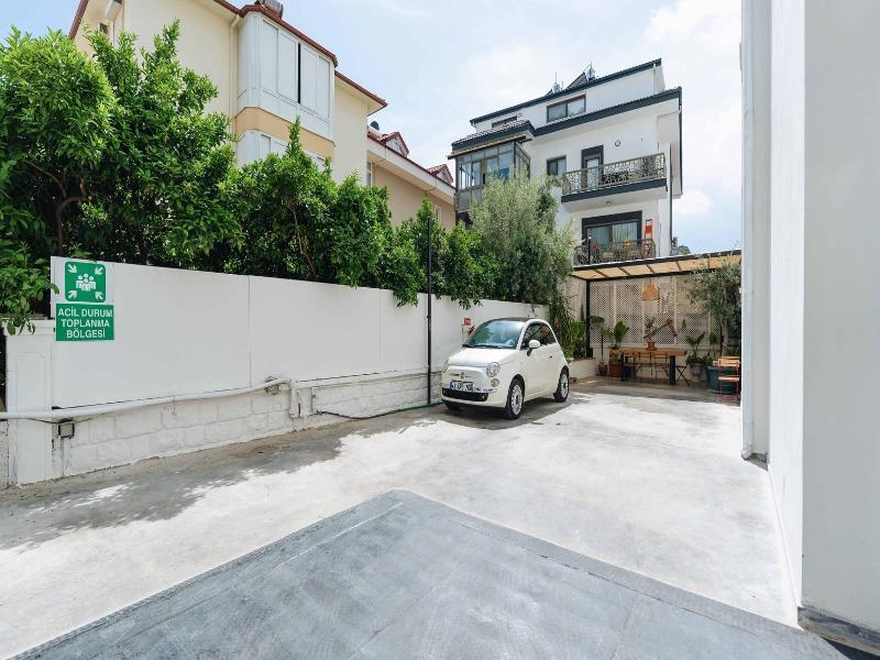 Belci City House image
