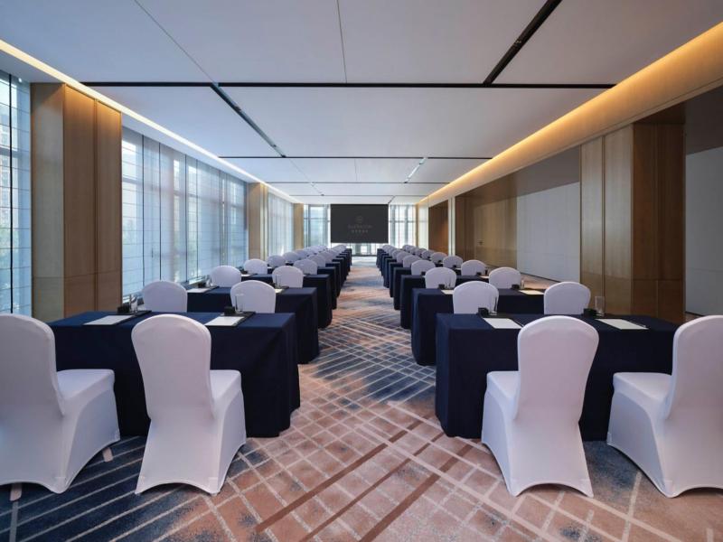 Sheraton Ningbo Yinzhou image