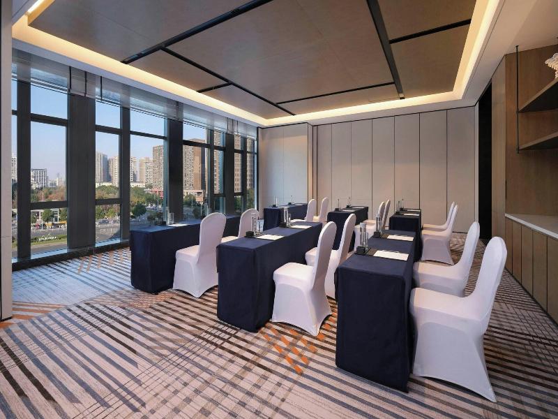 Sheraton Ningbo Yinzhou image