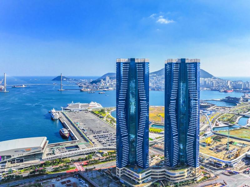 Brown Suites Busan image