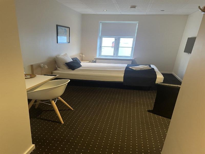 Hotel Tante image