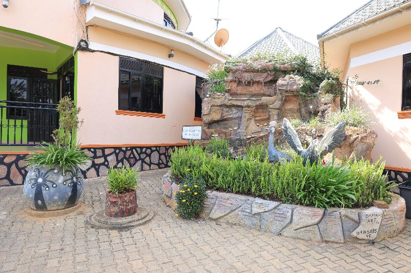 Lorycon Hotel Rukungiri image 4