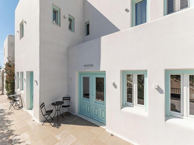Majo Suites Hotel image