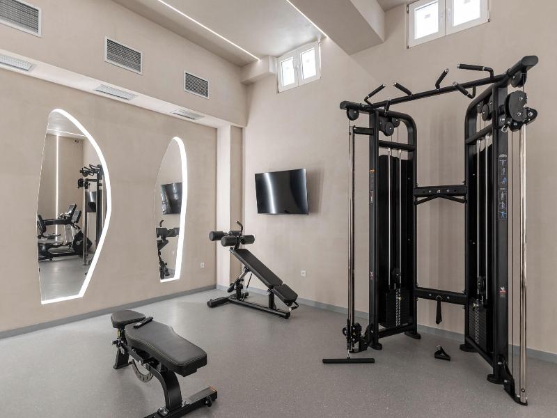 Majo Suites Hotel image