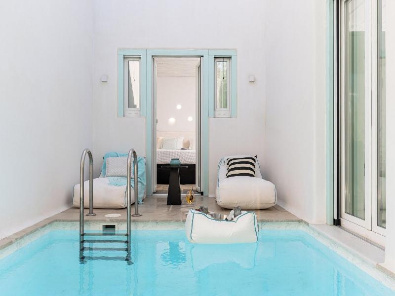 Majo Suites Hotel image