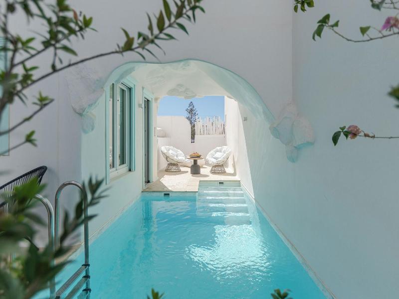 Majo Suites Hotel image